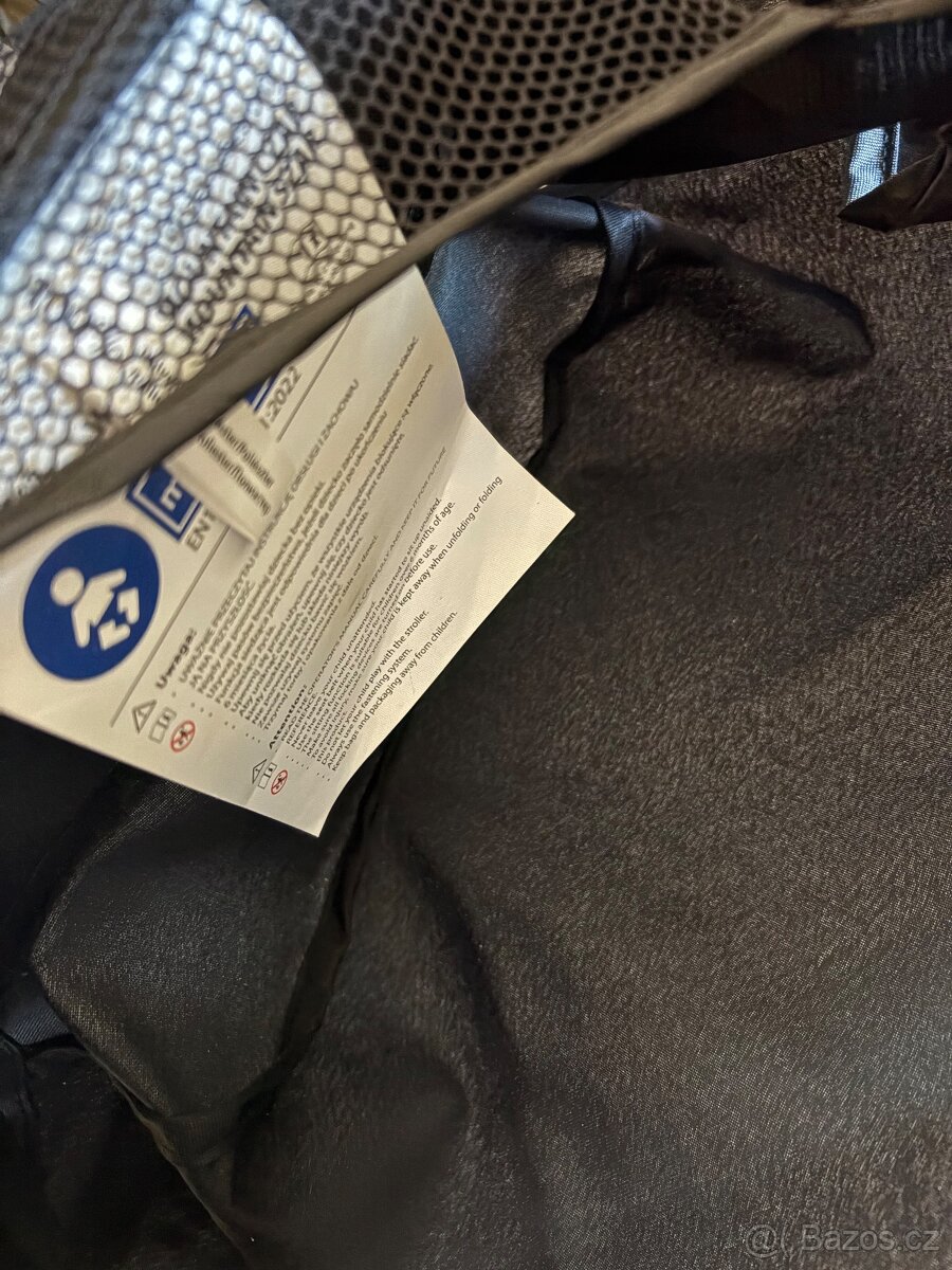 Sportovní kočárek super stav - 12