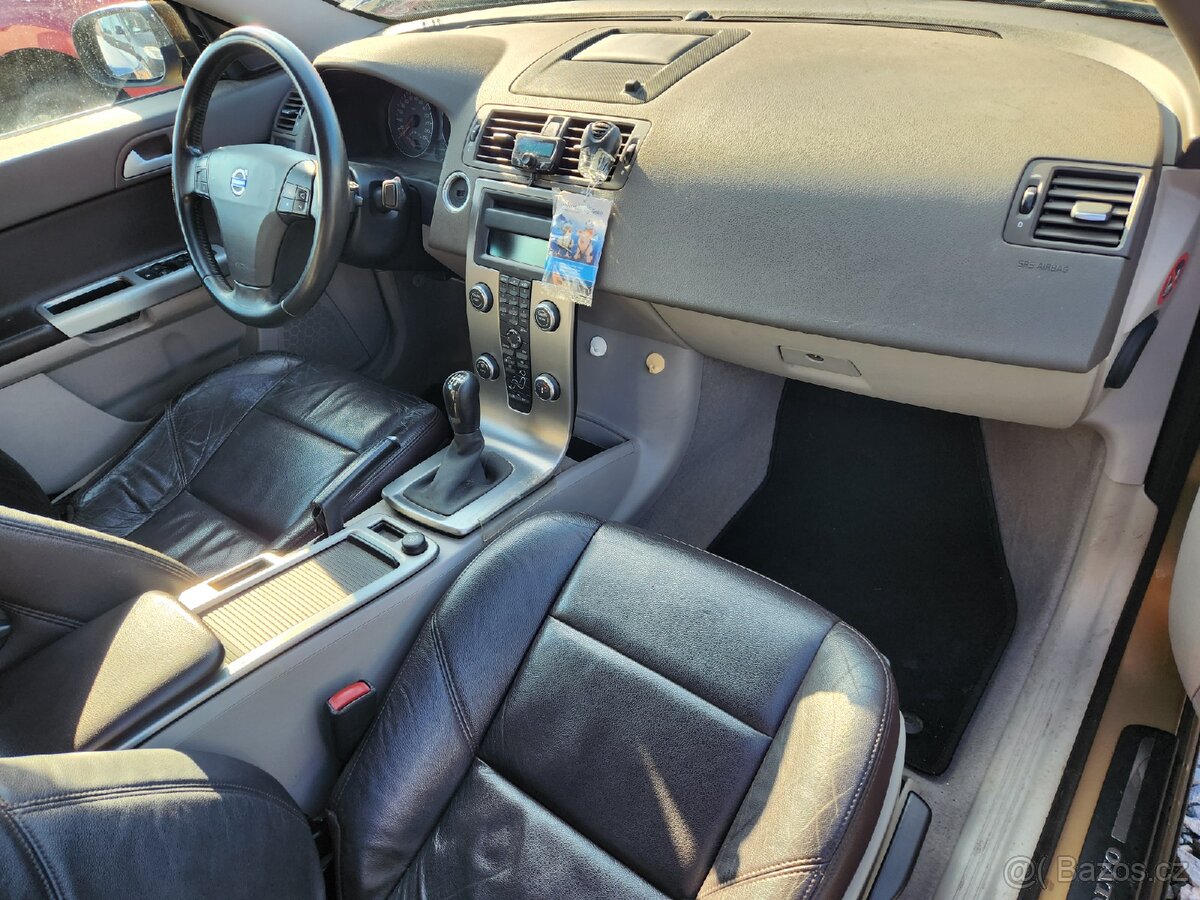 Volvo S40 1.8i 92 kW - 12