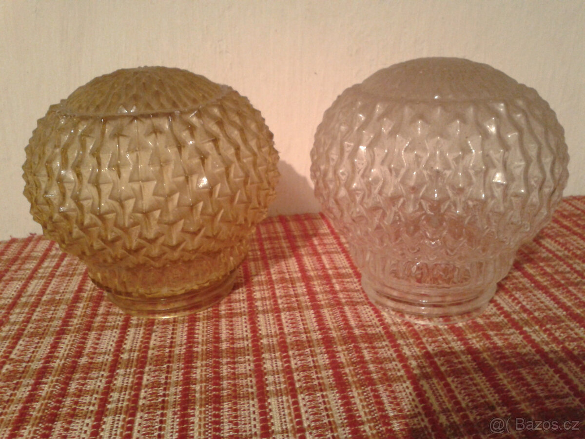Zářivka, Lampička; Lampa dřevěná+2 polštáře; skleněné báně - 12