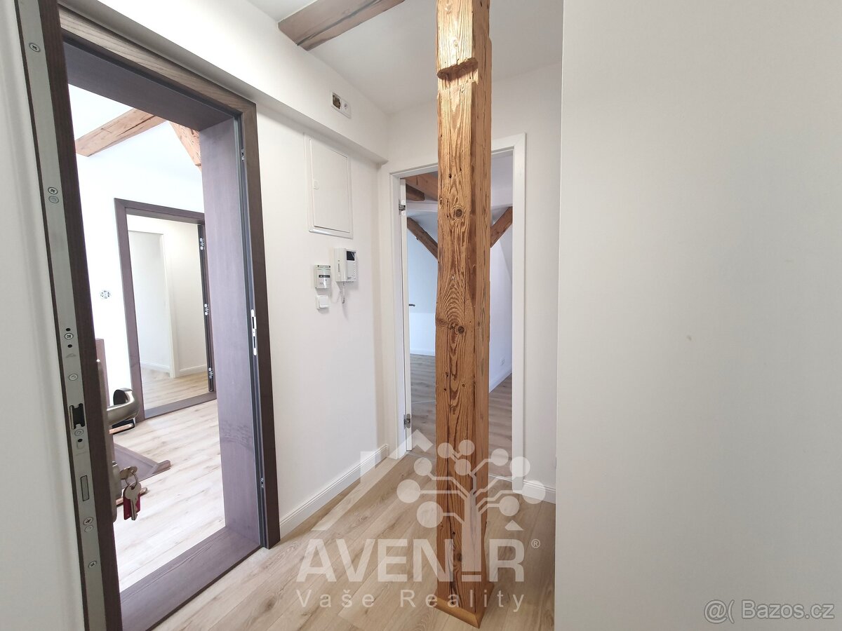 Prodej podkrovního bytu 1+kk, 59 m², Jablonec n.N., Anenské - 12