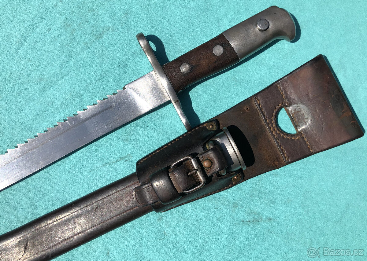 Švýcarský bodák M1914 s pilou - 12