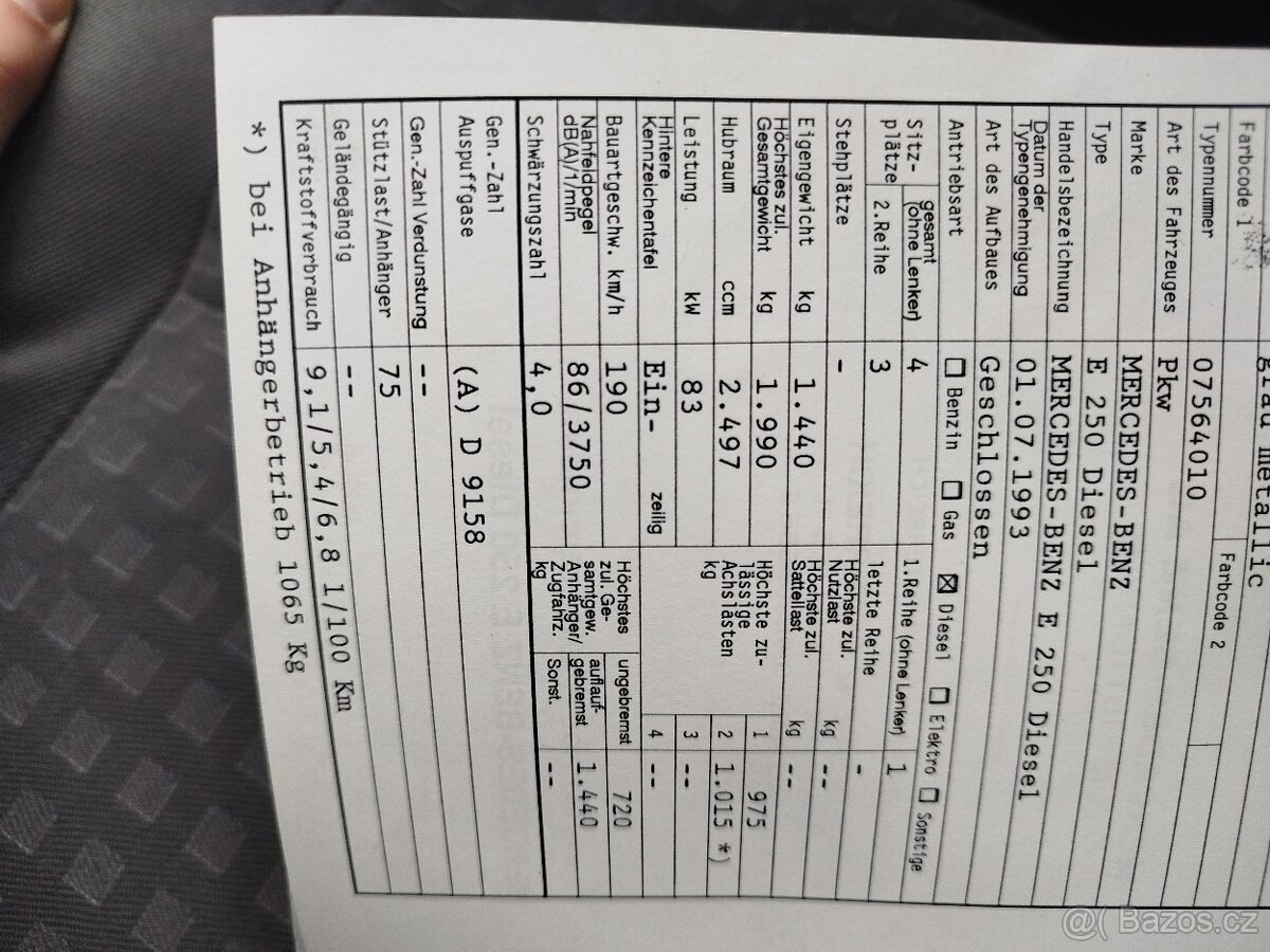 Mercedes w 124 250D - 12