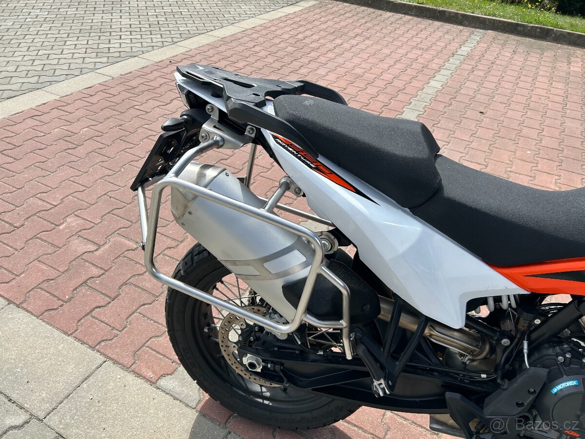 KTM 890 Adventure 2022 - 12