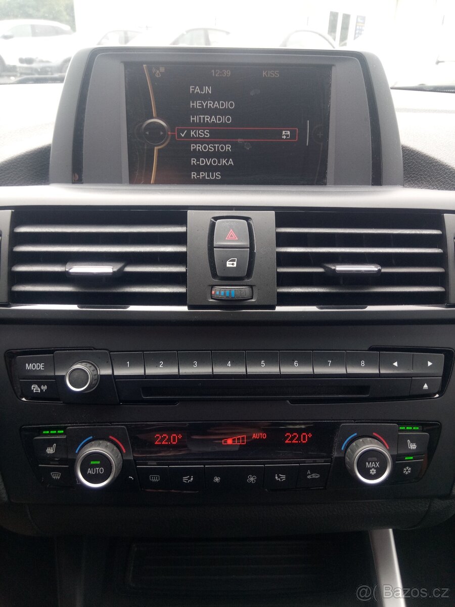 BMW 116i DIGIKLIMA, BI-XENON, SERVISKA - 12