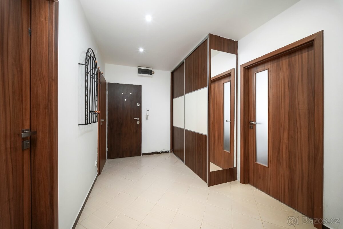 Prodej bytu 3+1, Vyškov - Dědice - 12