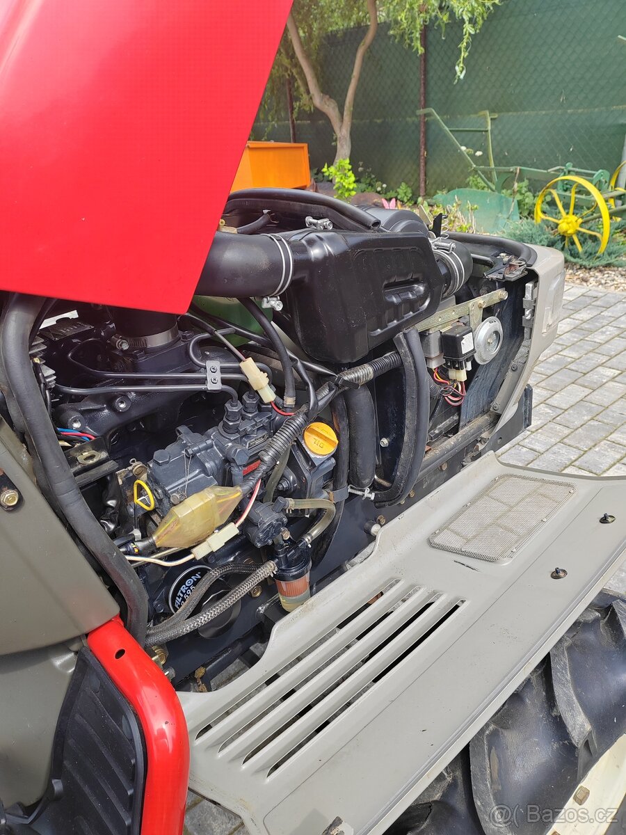 YANMAR F-220 - 12