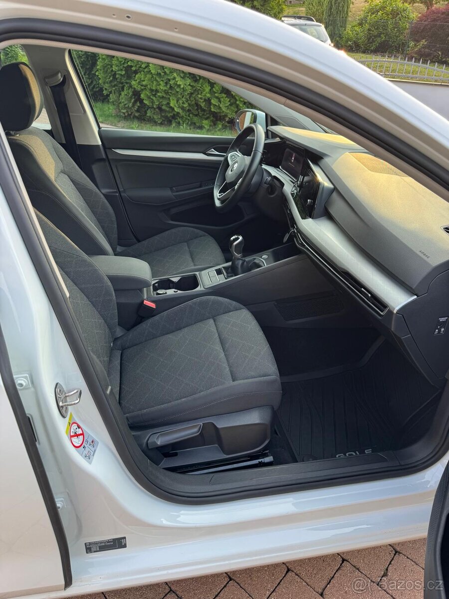 VW Golf VIII., 1.0TSI, 9/2021, 46tkm, LIFE, DPH - 12