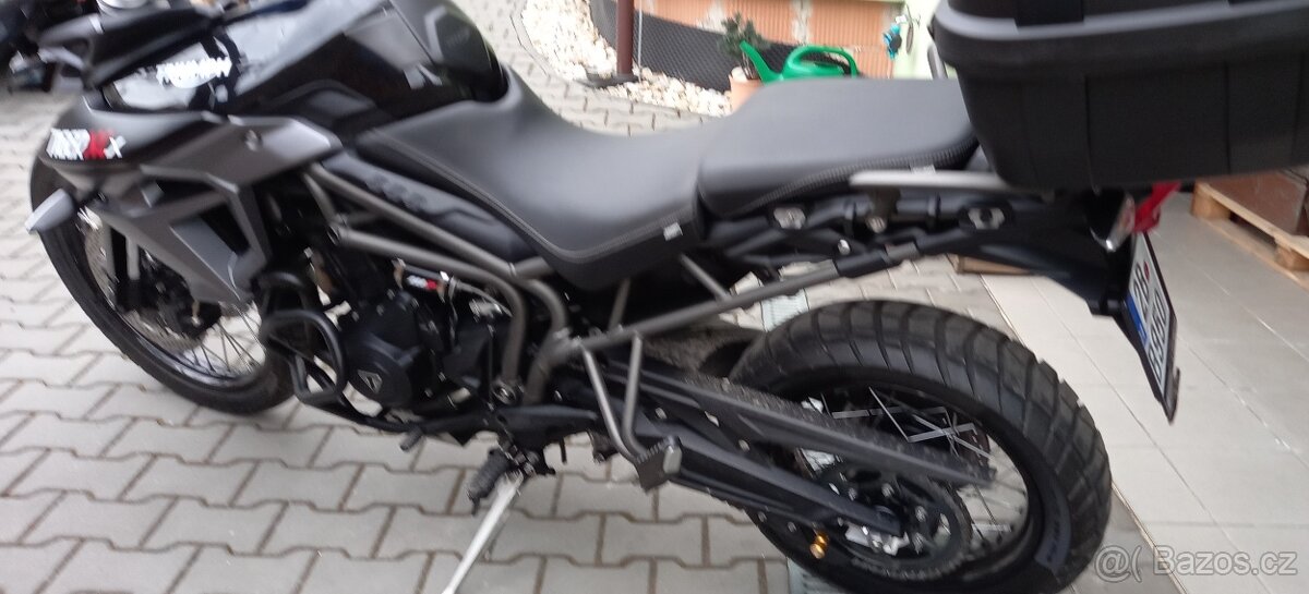 Triumph Tiger XCX 800 low - 12