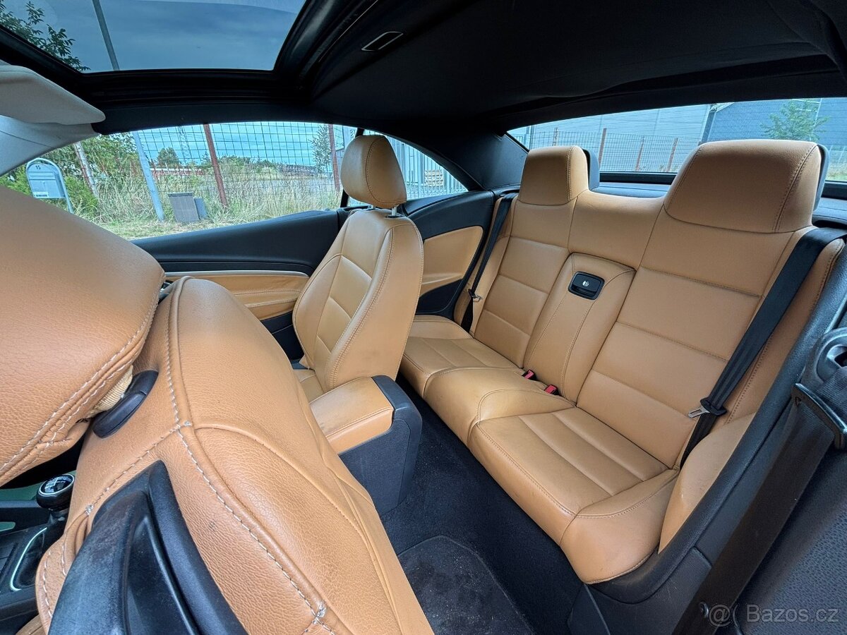 Volkswagen Eos 2,0FSi 110kW kabriolet - 12