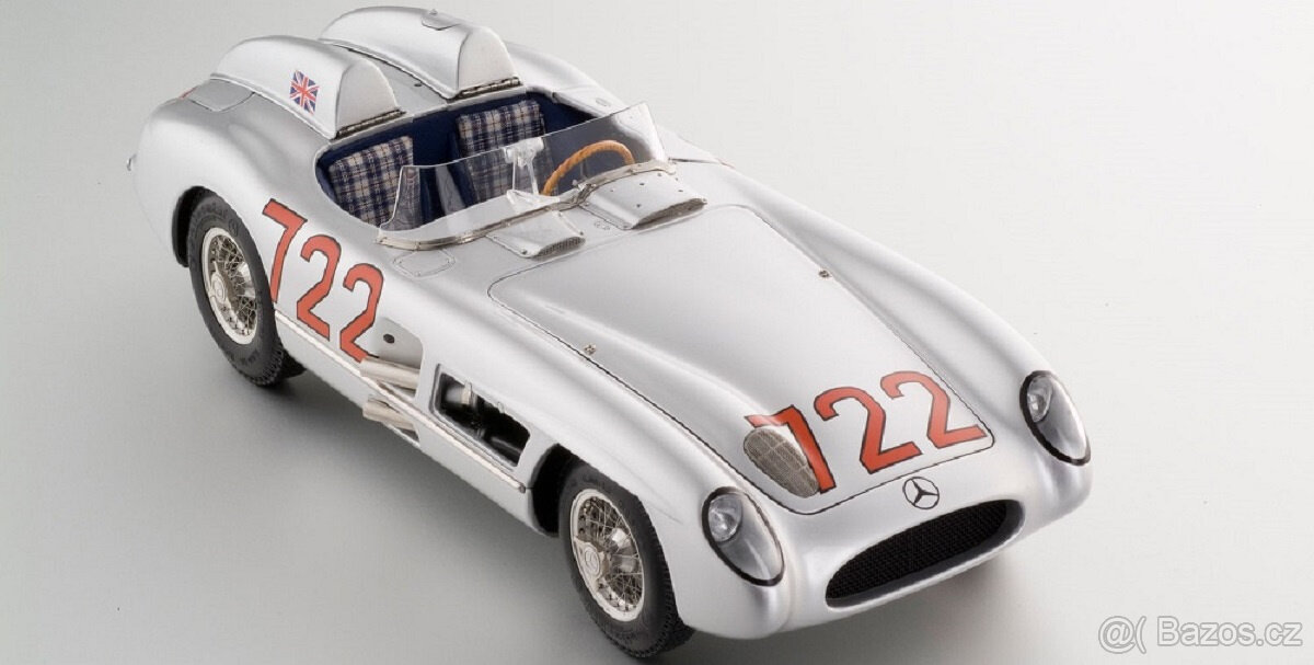 1:18 MercedesBenz 300 SL Flügeltürer Gullwing W198 1954 - 12