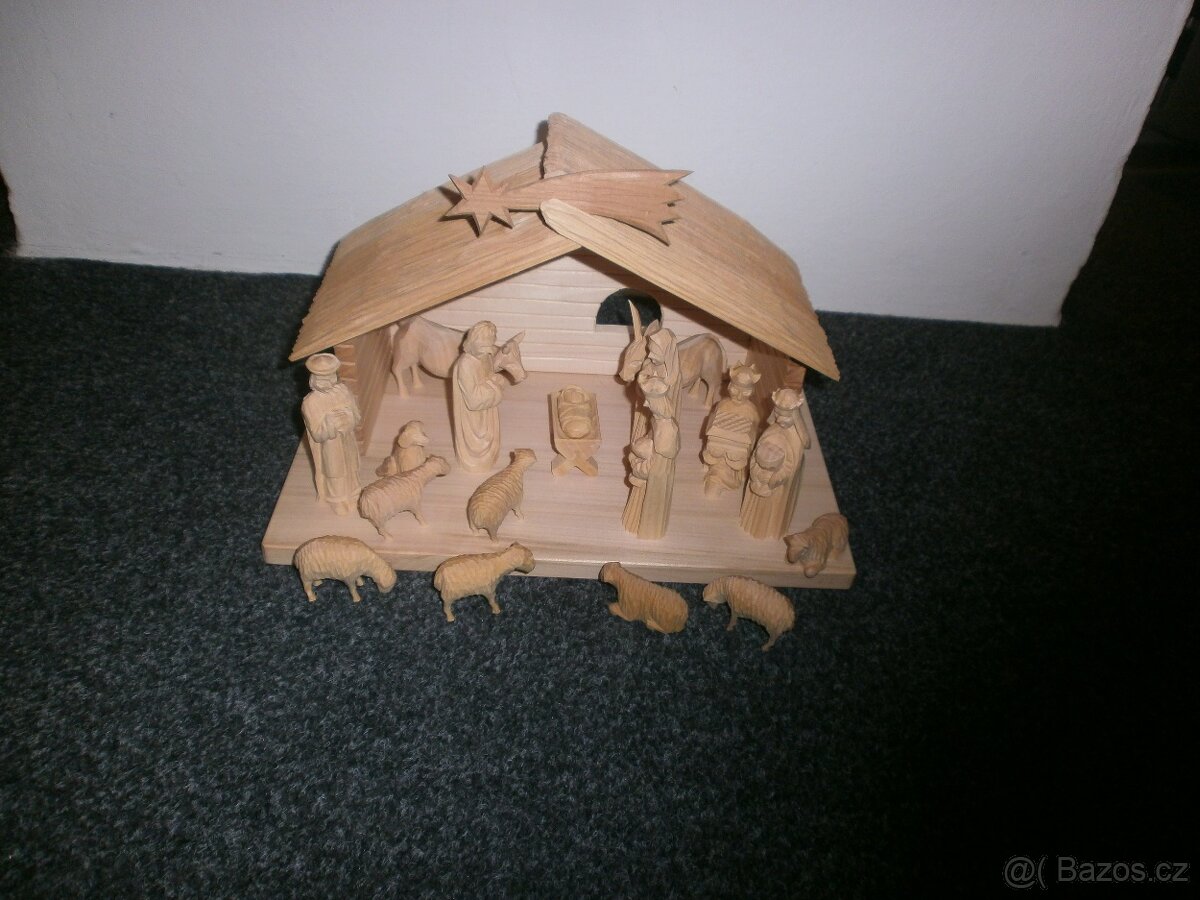 Ručně vyřezávaný český betlém 14a3 - 12