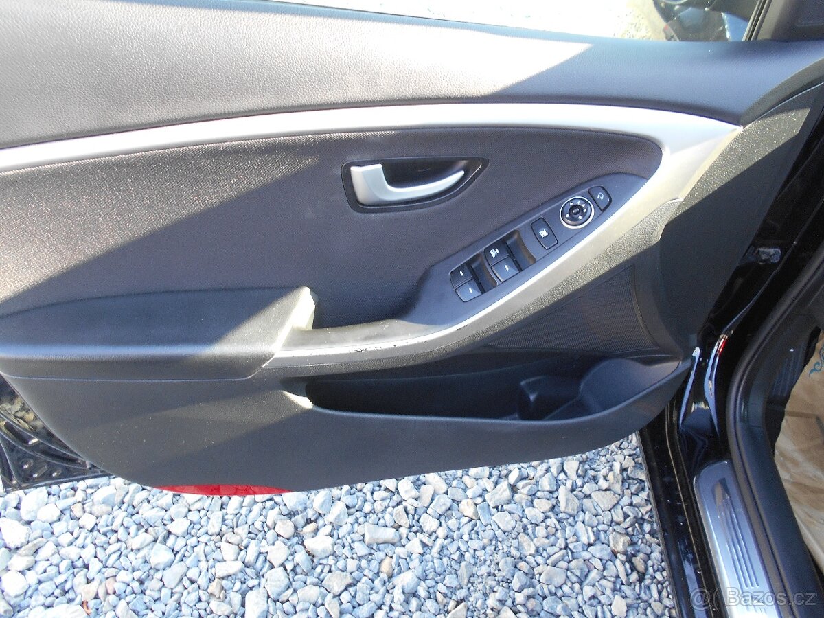 Hyundai i30 1.4 cvvt - 12