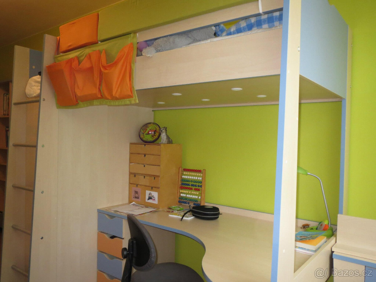 souprava do dětského pokoje s patrovou postelí a knihovnou - 12