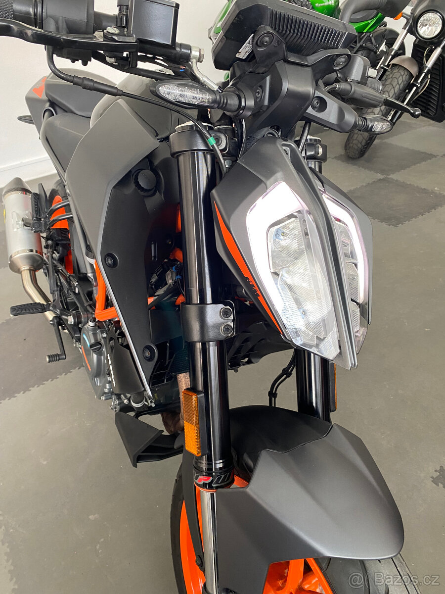 KTM 125 DUKE, 2024 = 11 KW/ TOP STAV, STK V CENĚ MOTO - 12