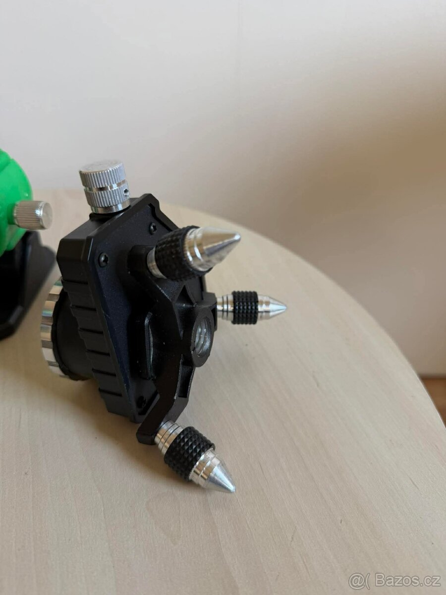 Křížový laser 3D-12 (1104) - 12