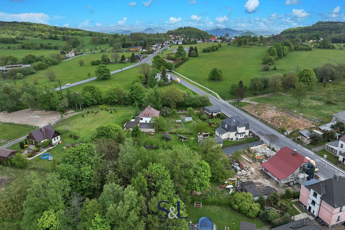 Pozemek připravený k výstavbě v klidné části Kamenického Šen - 12