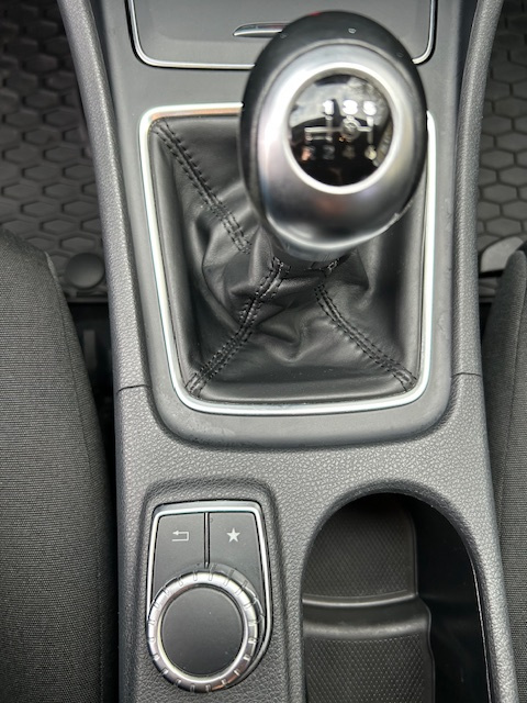 Mercedes-Benz třídy A A160 2017 - 12