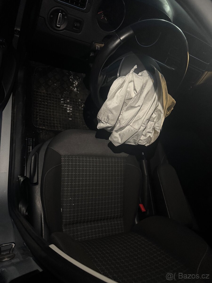 Prodám náhradní díly vw polo 6R - 12