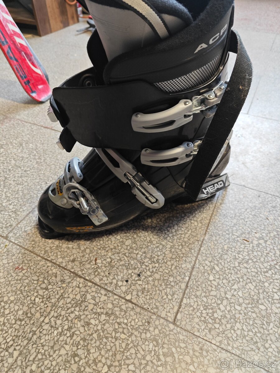 Prodám lyžáky a lyže - 12