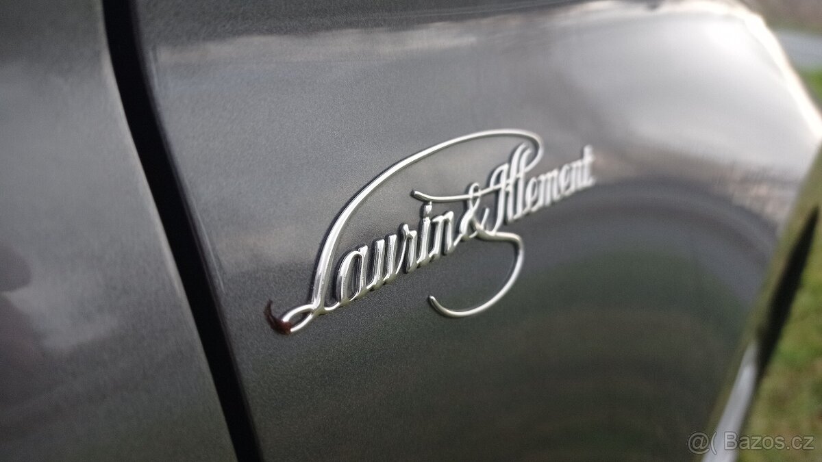 Škoda Superb, 2,0 TDi Laurin & Klement DSG - 12