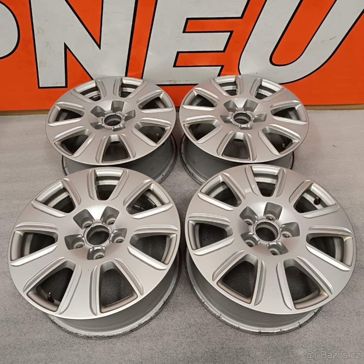 Alu kola na Q3, Sharan, Alhambra 6,5Jx16 , ET33 - 12