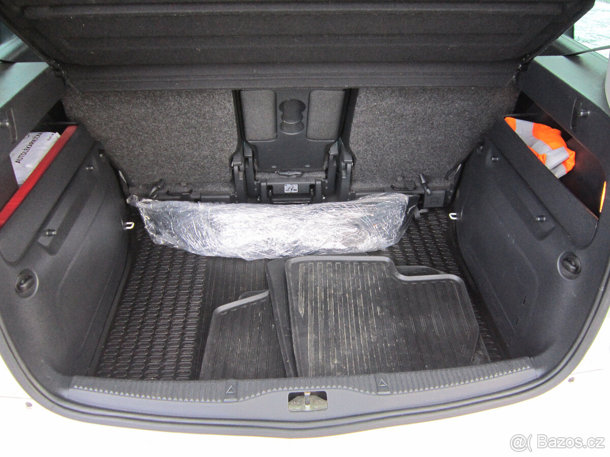 Škoda roomster 1.4 16v - 12