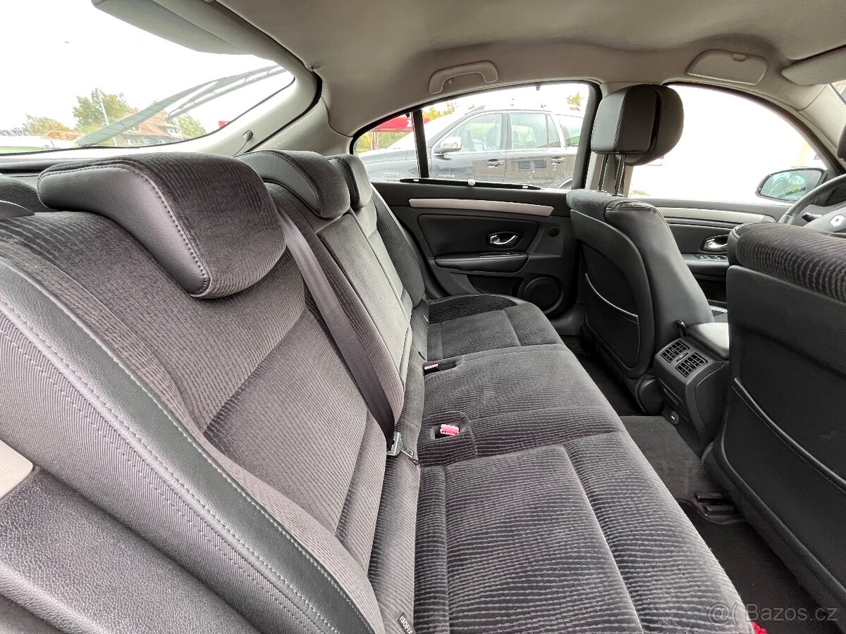 Renault Laguna 3 - 12