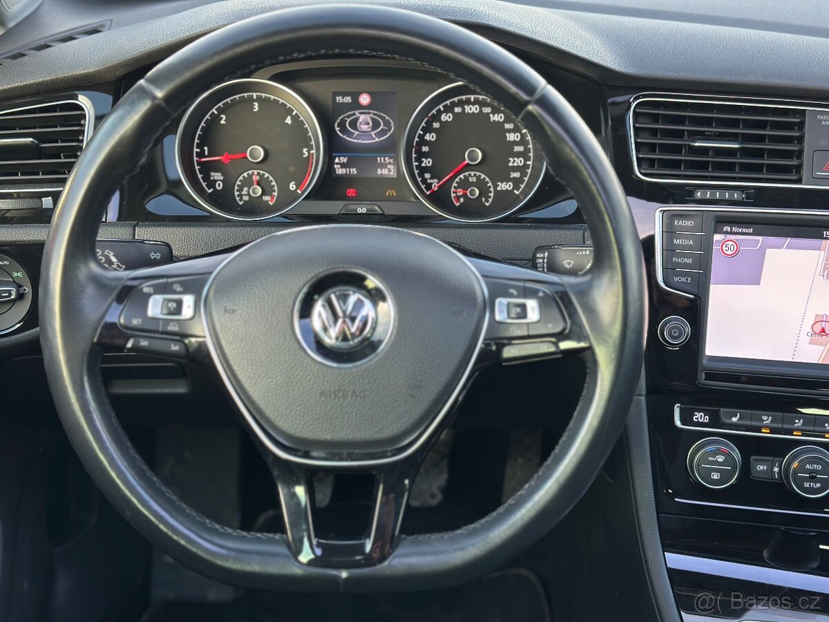 VW Golf -4Motion ,2.0 TDi Acc pano octavia scout Passat - 12