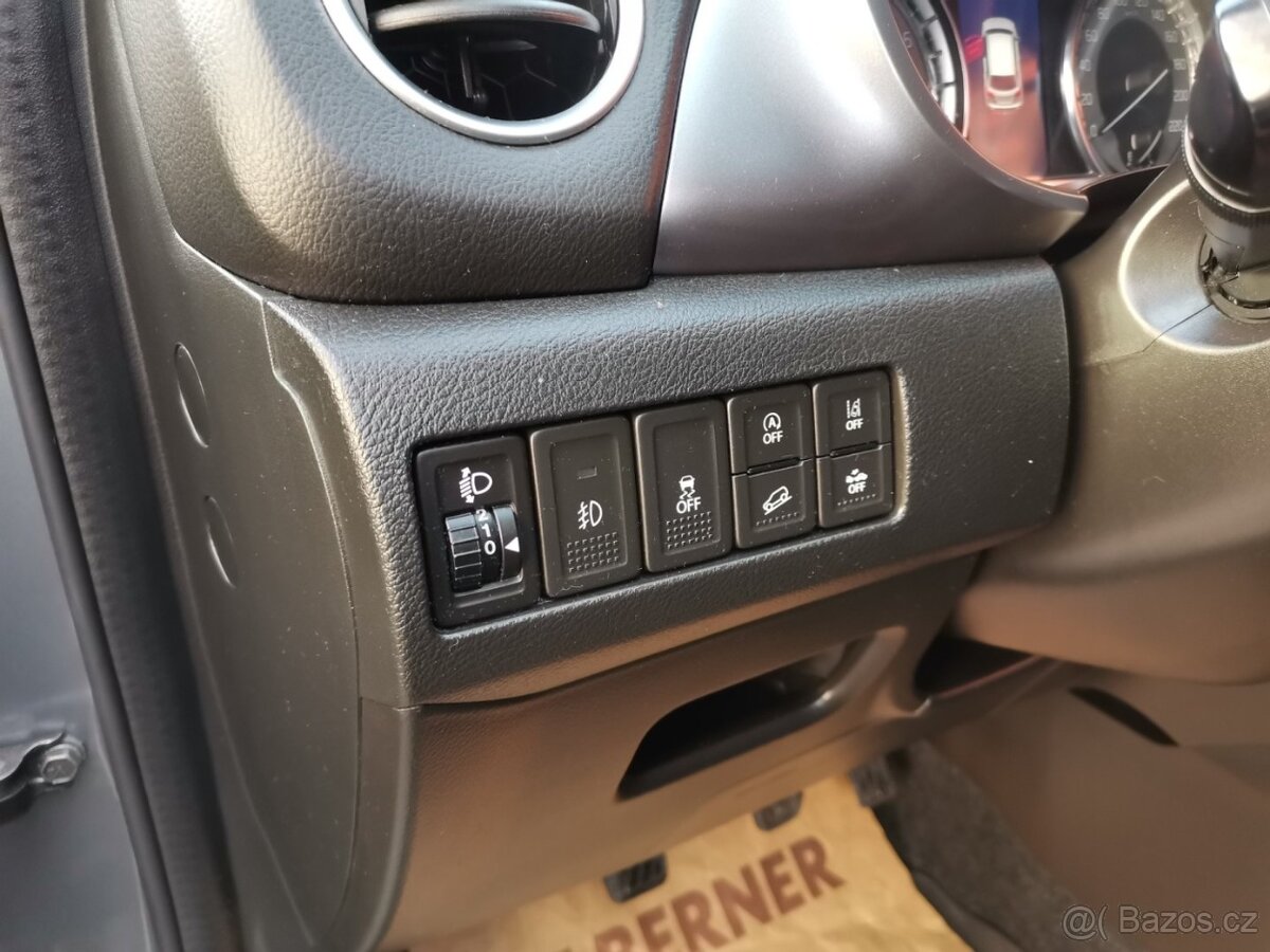 Suzuki Vitara 1.4i 103kw 4x4 Kamera Radar - 12