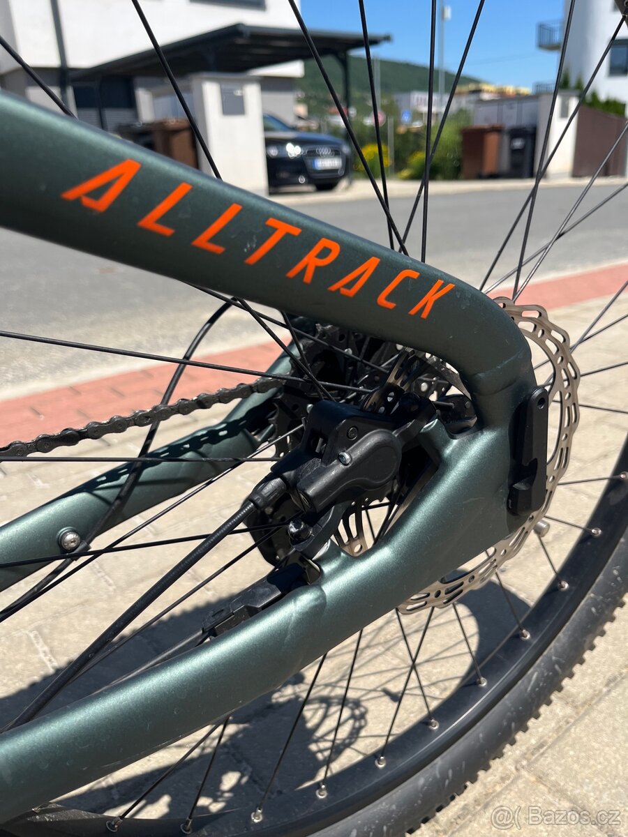 Haibike AllTrack Youth 27,5”, Bosch Kiox 300, 219 km, záruka - 12