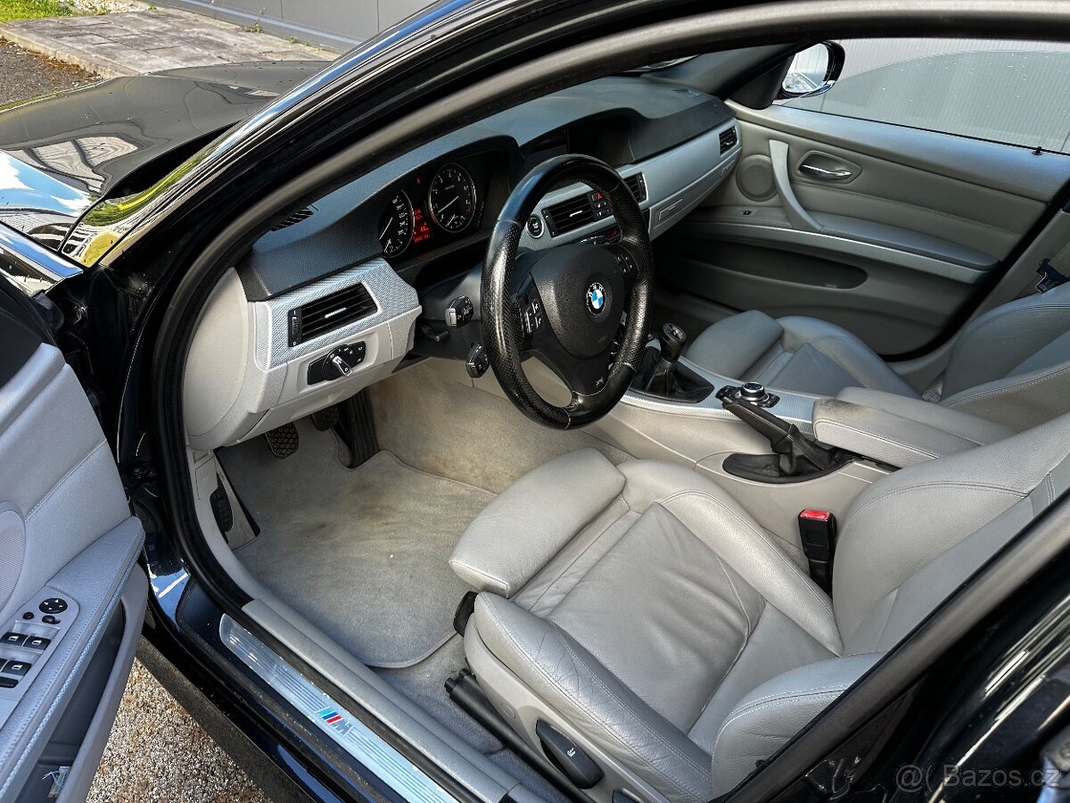 330i 200kw 6st. Manuál, M-paket 229000km, Webasto, LCI - 12