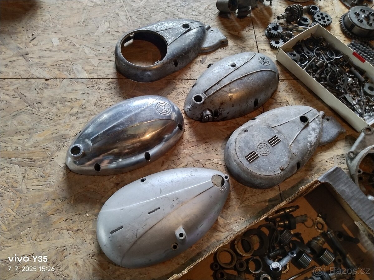 ČZ 125 B a T, 150 C - 12