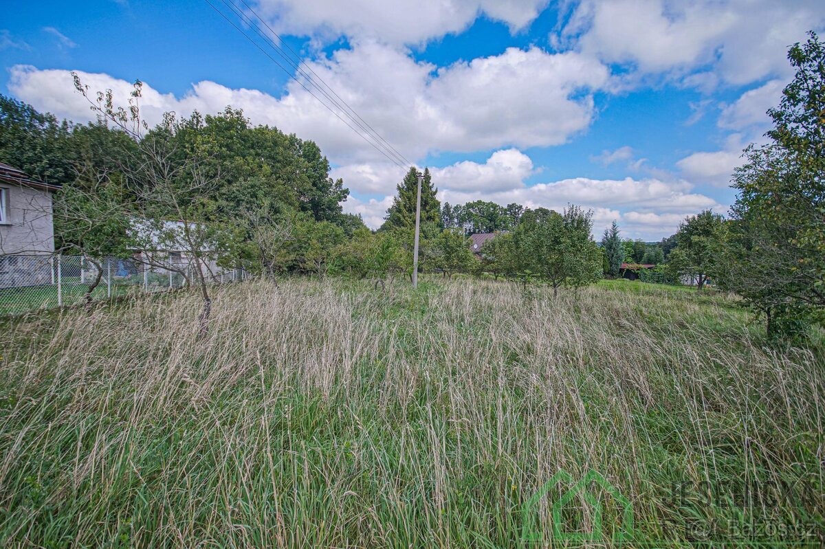 Prodej stavebního pozemku v obci Mikulovice - 12