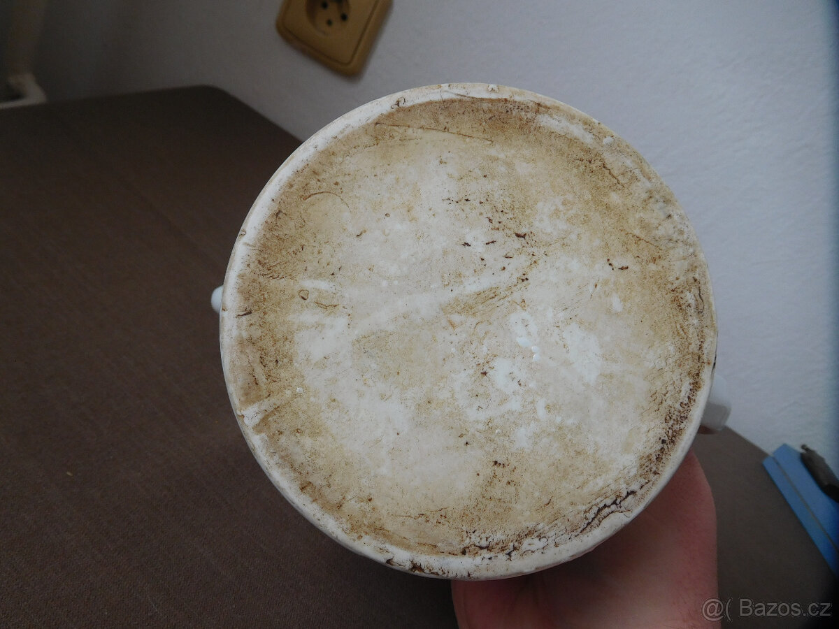 VELKÝ HRNEK - VAŘÁK ? - 12