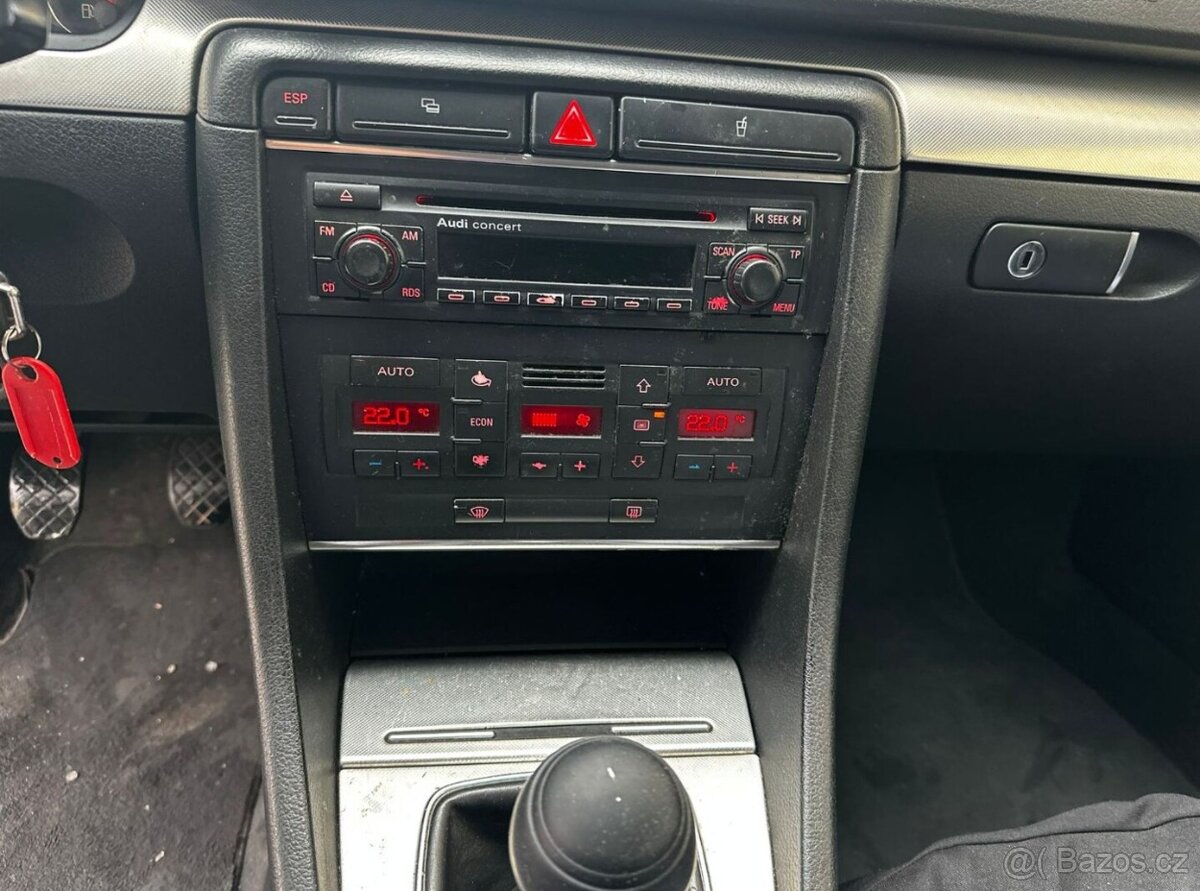 Audi A4 Avant 2.0 TDI - 12