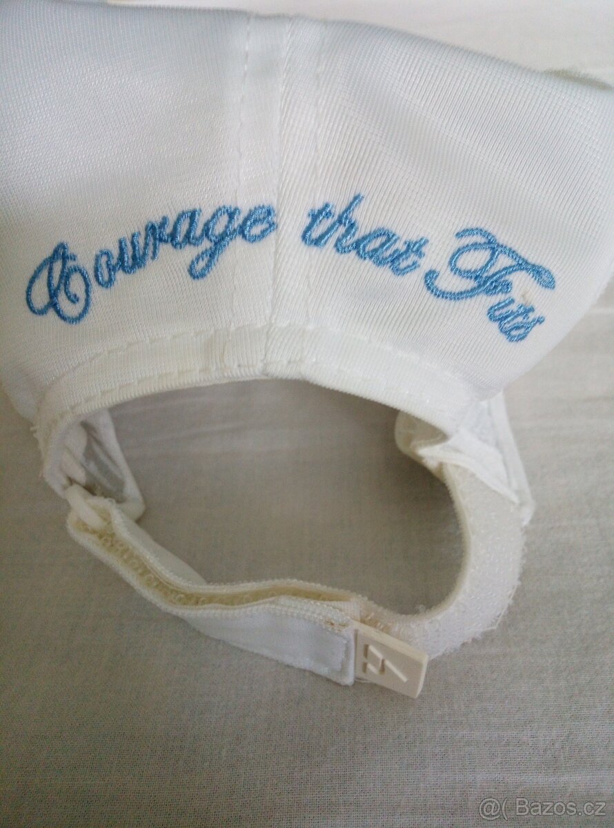 Dámské šortky NIKE,UMBRO,kšiltovka DOMINATOR - 12