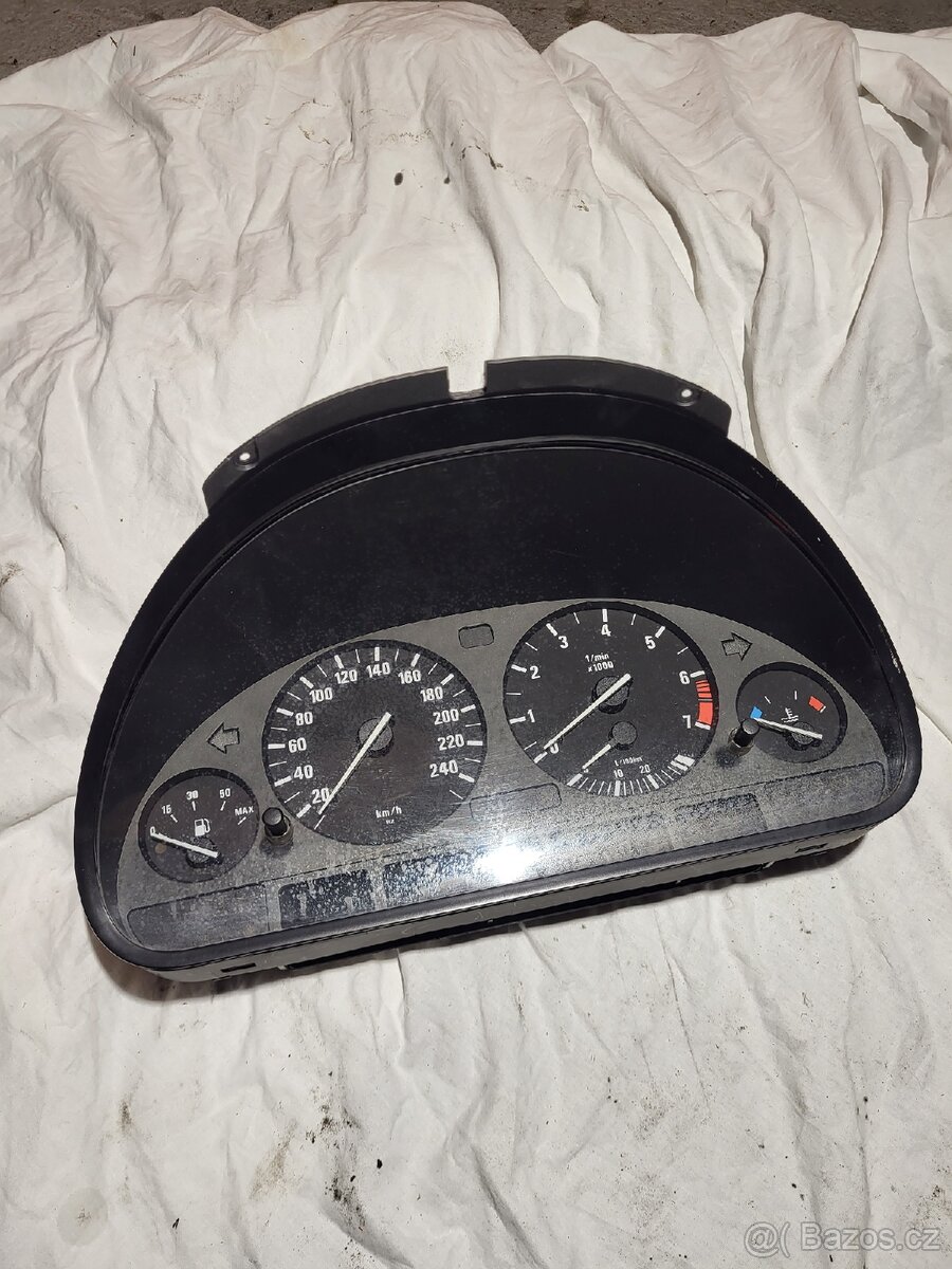 BMW e39 náhradní díly - 12