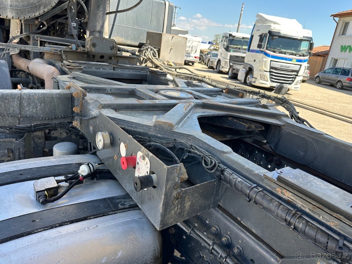 MERCEDES BENZ AROCS 4448 2014 VIN 828 + VS MONT 2014 VIN 006 - 12