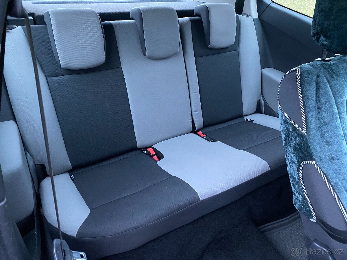 Renault Clio III 1.5Dci nová stk - 12