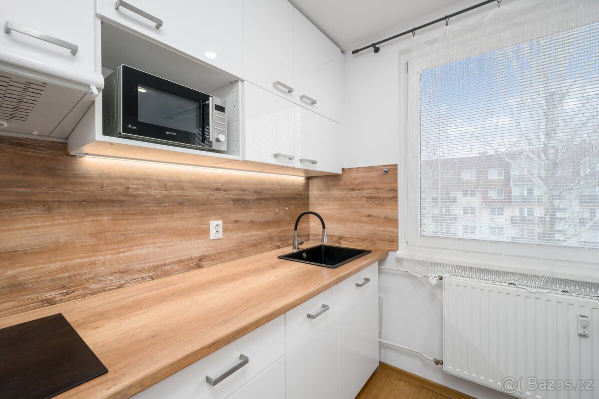 Prodej bytu 3+1 77 m², Ralsko - Kuřívody, ev.č. 01062 - 12