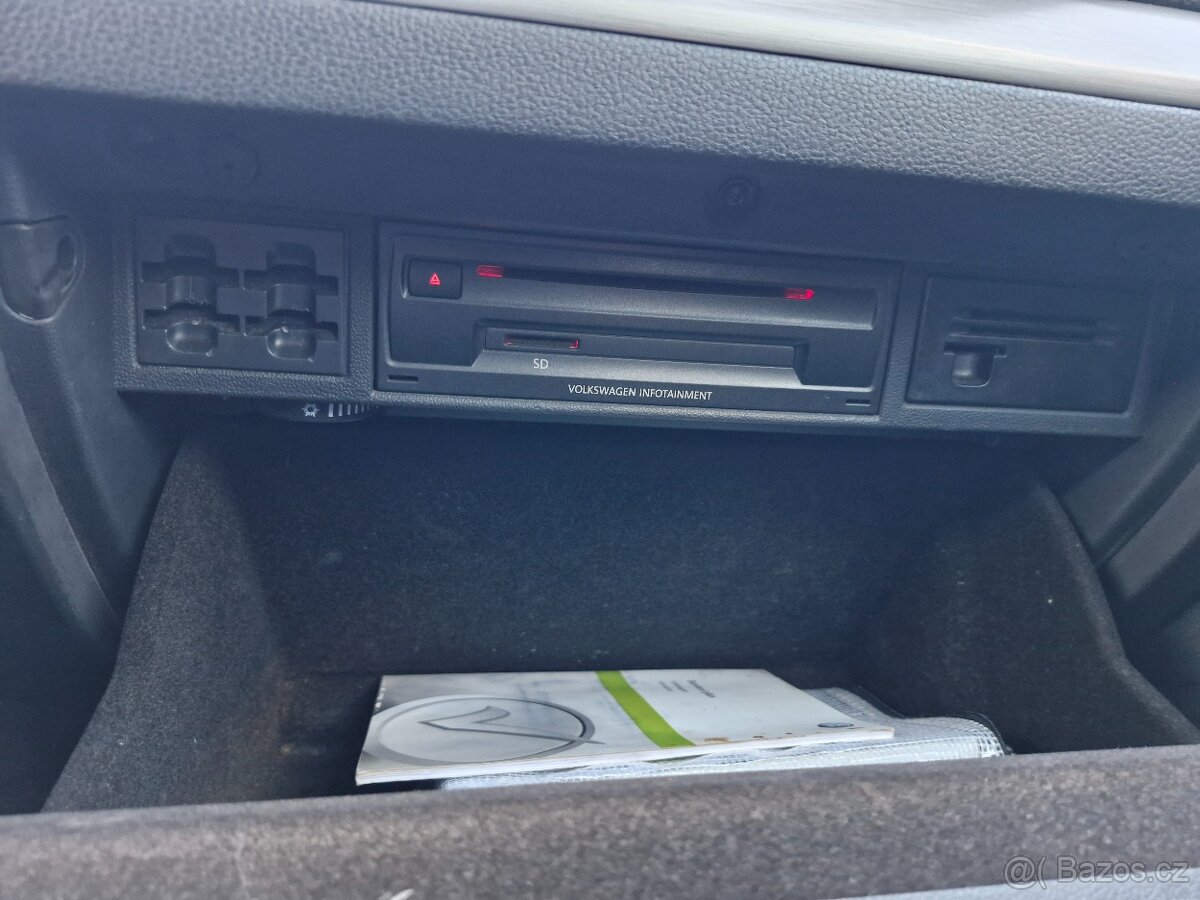 Vw Golf 7 Variant 1,4tsi Highline, 2016, topstav, 204 tis.km - 12