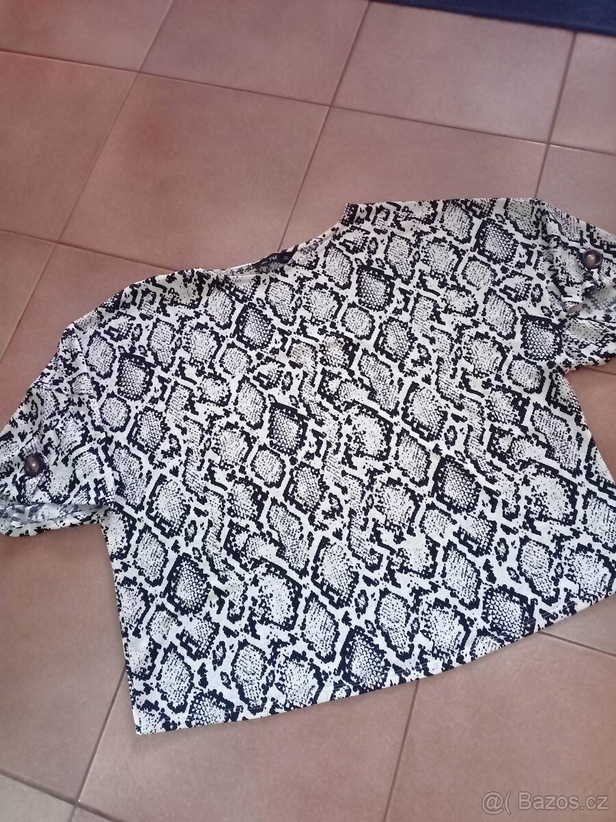 Krásné halenky vel. 44 Esmara, Page One,Jean Pascale, Public - 12