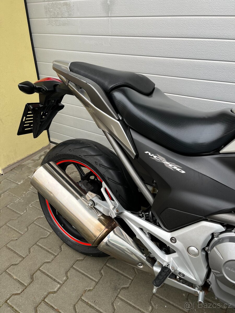 Honda NC 700X - 12
