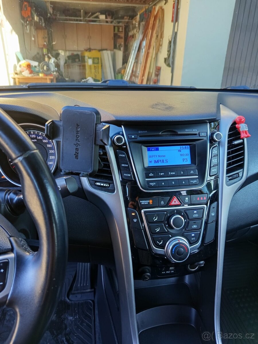 Hyundai i30 1.6. CRDI 81KW - 12