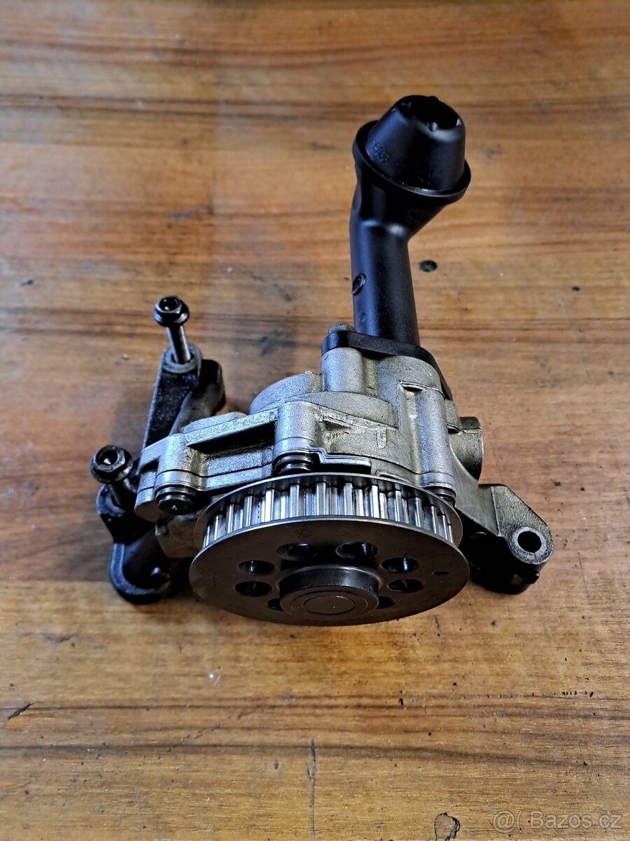 VW Golf 6 Combi 2.0tdi 103kw CFHC ND - 12