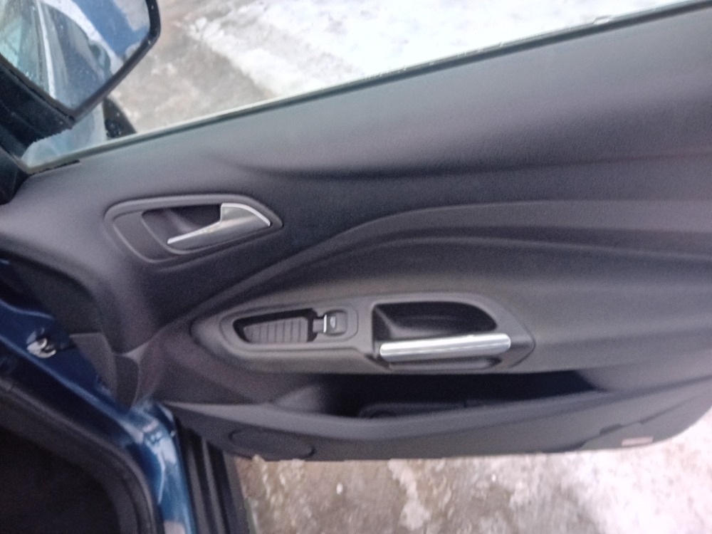 Ford Cmax TITANIUM 1.0 ECOBOOST 92 kw (10/2019) - 12