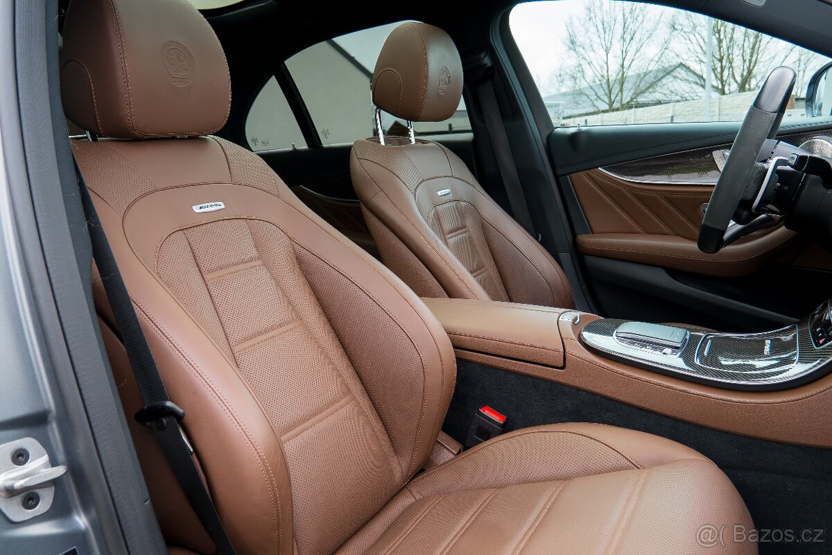 Mercedes-Benz Třídy E63S AMG, TOP, DPH - 12