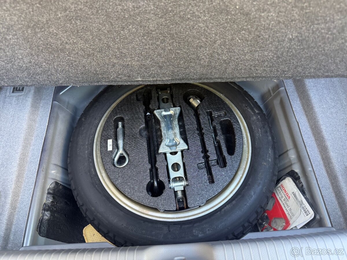 Honda Legend 3.5 V-tec 4x4 217kw Nová STK Plná výbava - 12