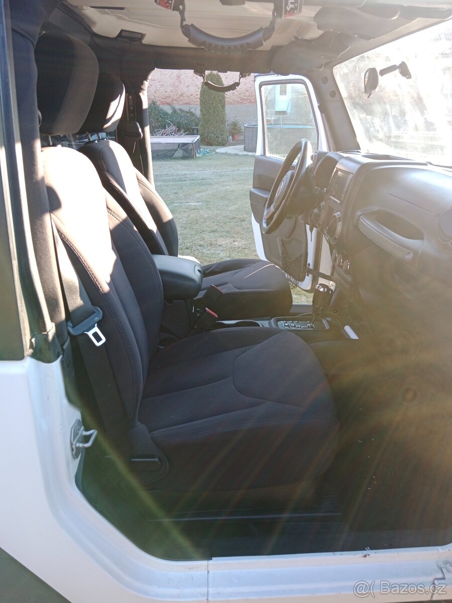Jeep Wrangler sport 3.6 2015 - 12