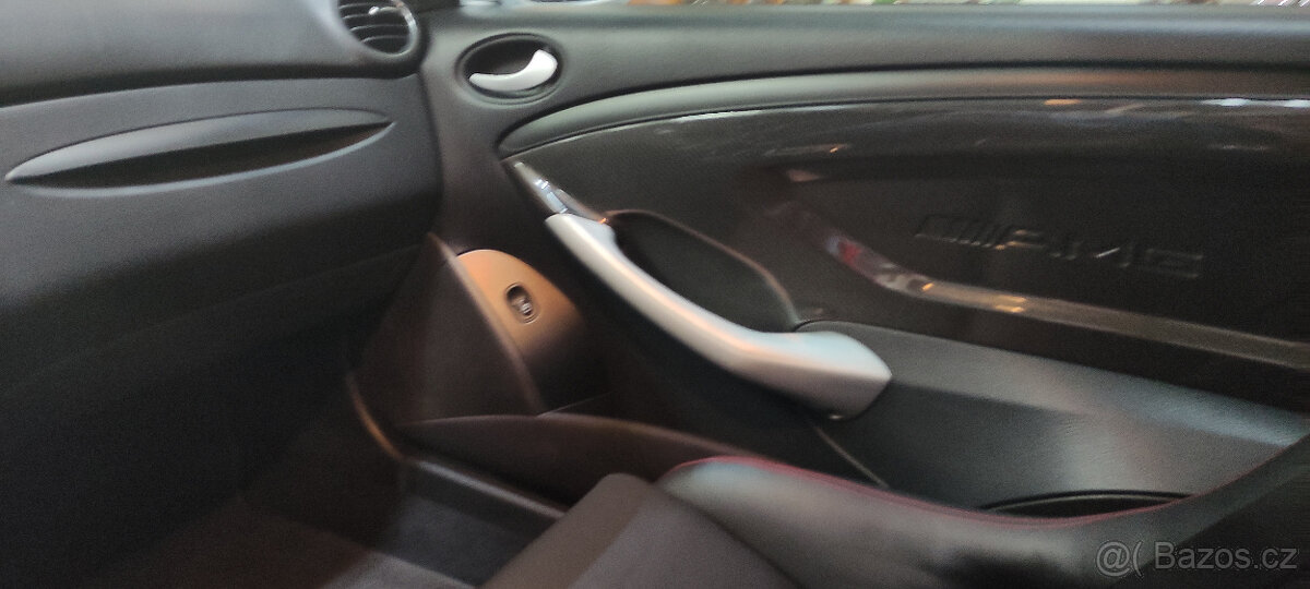 Mercededs CLK 63 AMG BLACK SERIES - 12